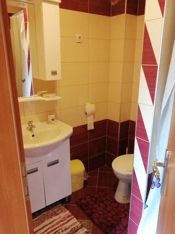 Apartman Vidovic Apartment Korenica Exterior foto